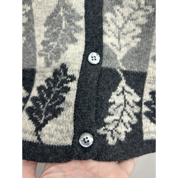 Vintage Talbots 100% Wool cardigan Sweater Medium Leaf Print Fall Hong Kong - Picture 3 of 6